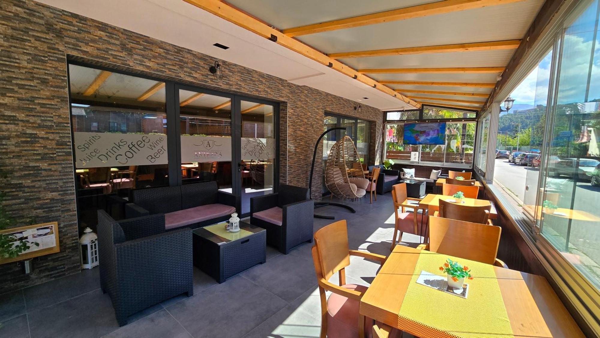 אוהריד Villa & Apartments Antigona מראה חיצוני תמונה