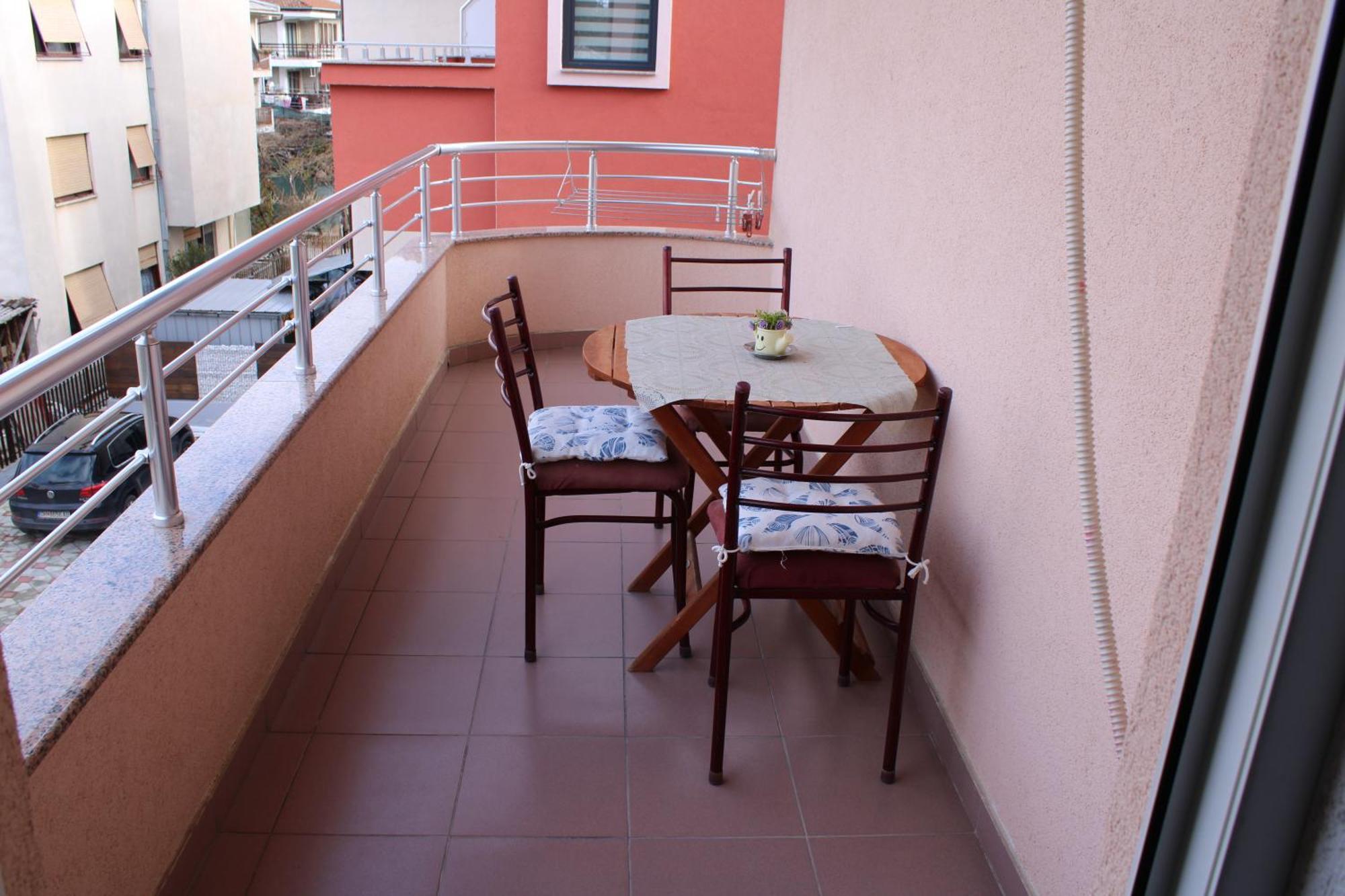 אוהריד Villa & Apartments Antigona מראה חיצוני תמונה
